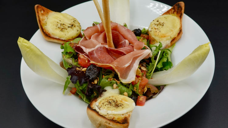 Salade de chèvre chaud fondant